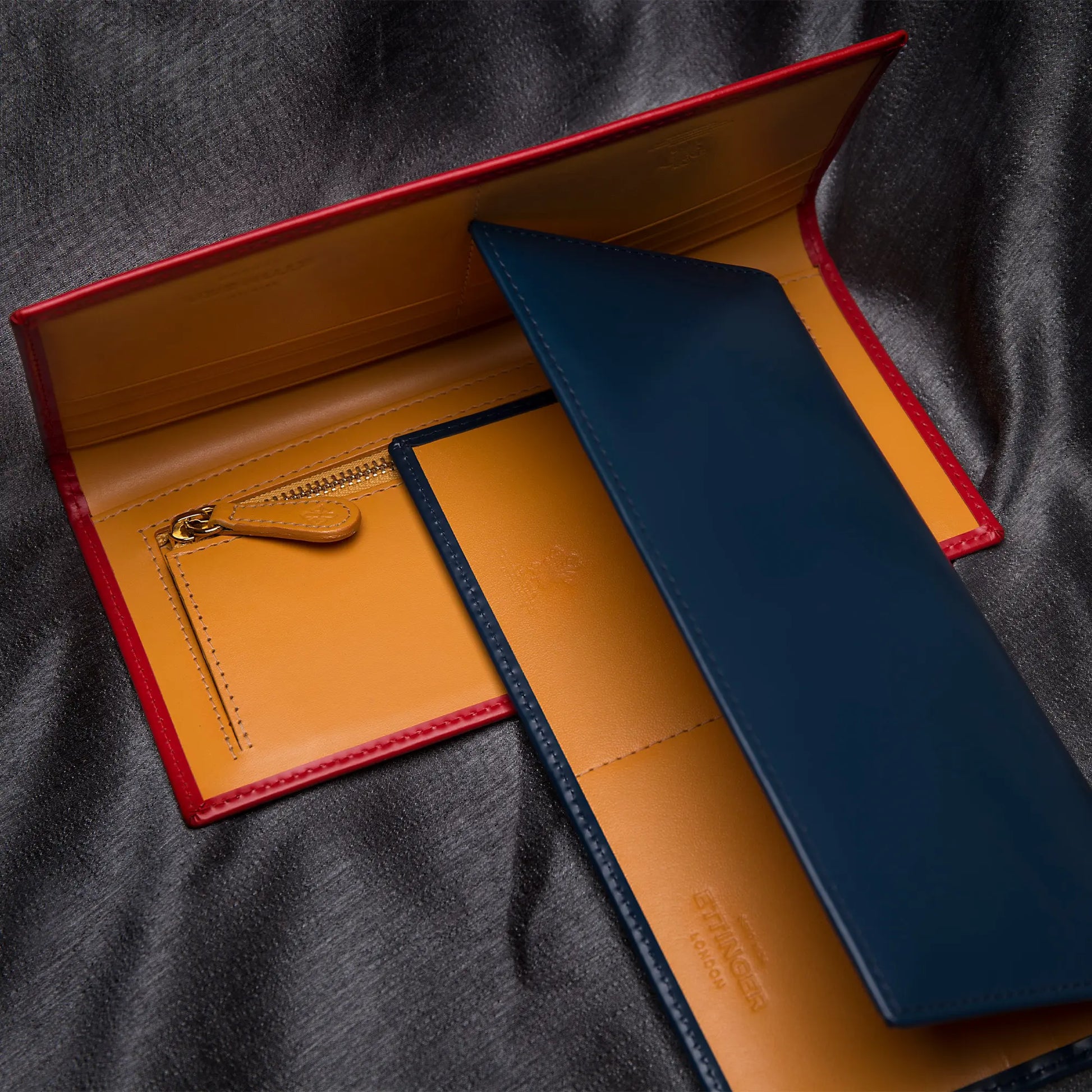 Handmade Leather Bridle Hide Long Wallet with Zipped Pocket Handmade Leather Bridle Hide Long Wallet with Zipped Pocket