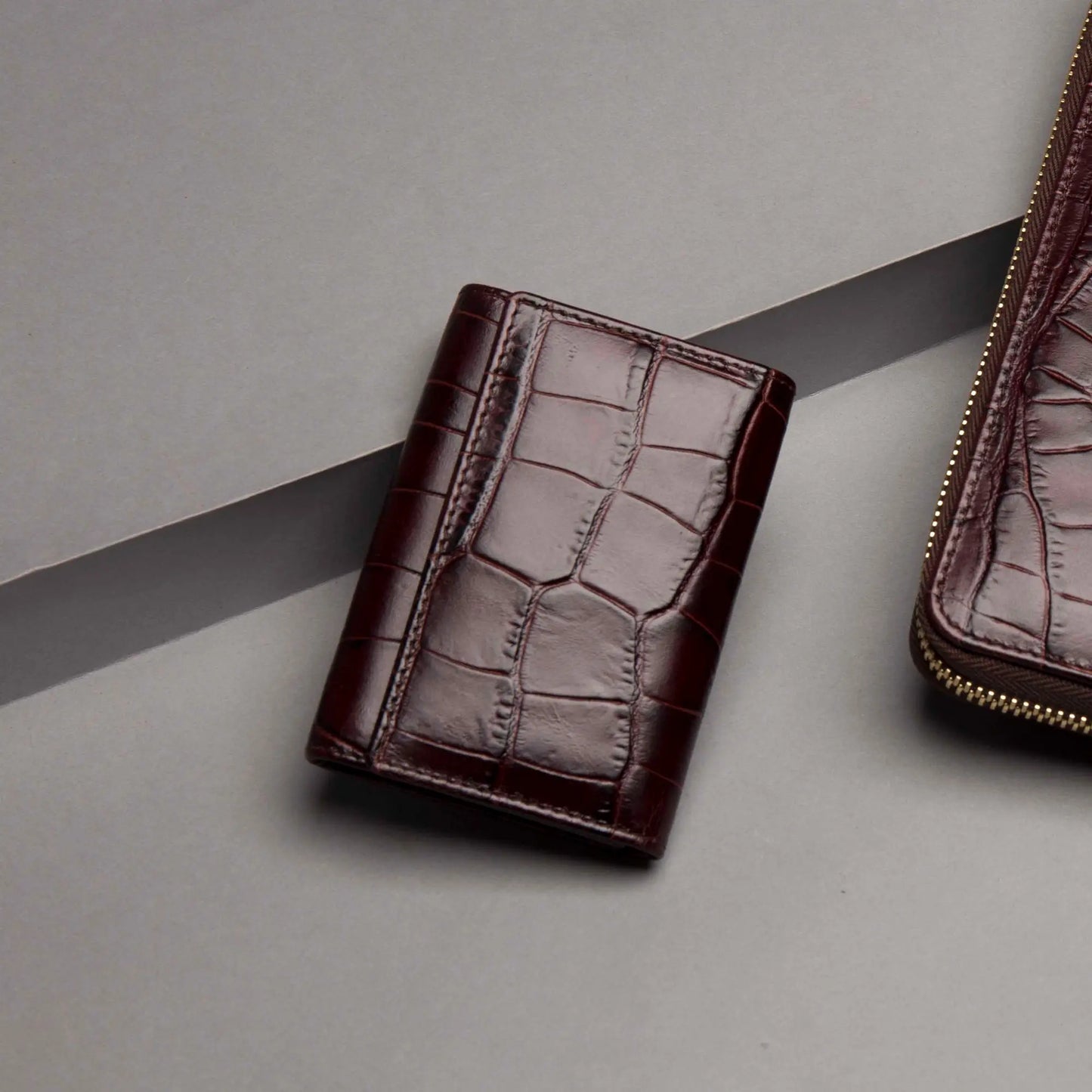 Mahogany/Black